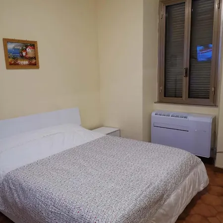 Torpignathouse Apartment